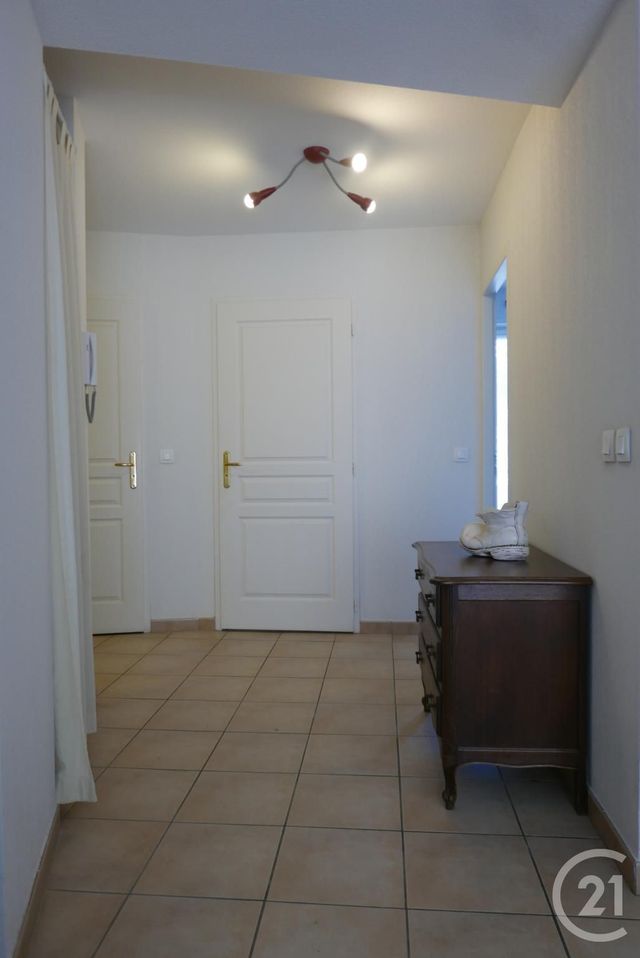 Afficher la photo en grand Appartement T2 à vendre - 2 pièces - 48.19 m2 - CRUSEILLES - 74 - RHONE-ALPES - Century 21 Croisée Des Chemins