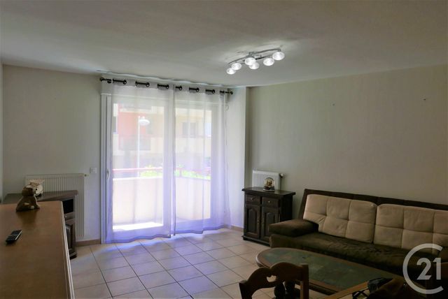 Afficher la photo en grand Appartement T2 à vendre - 2 pièces - 48.19 m2 - CRUSEILLES - 74 - RHONE-ALPES - Century 21 Croisée Des Chemins