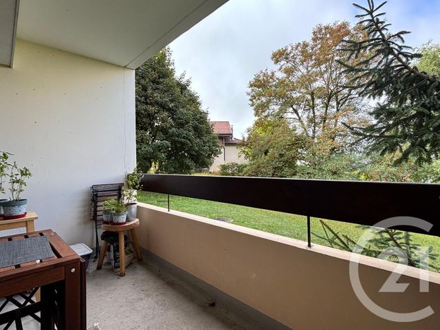 Appartement T3 à vendre CRUSEILLES