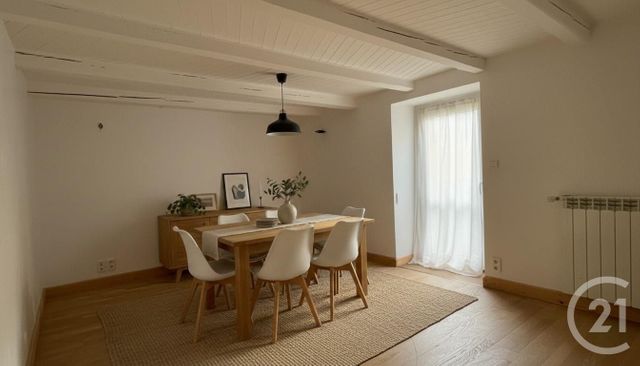 maison à louer - 4 pièces - 103.96 m2 - CRUSEILLES - 74 - RHONE-ALPES - Century 21 Croisée Des Chemins