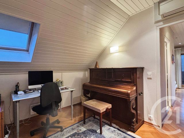 maison à vendre - 6 pièces - 139.56 m2 - ST JULIEN EN GENEVOIS - 74 - RHONE-ALPES - Century 21 Croisée Des Chemins