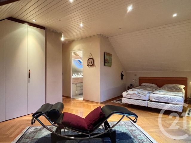 maison à vendre - 6 pièces - 139.56 m2 - ST JULIEN EN GENEVOIS - 74 - RHONE-ALPES - Century 21 Croisée Des Chemins