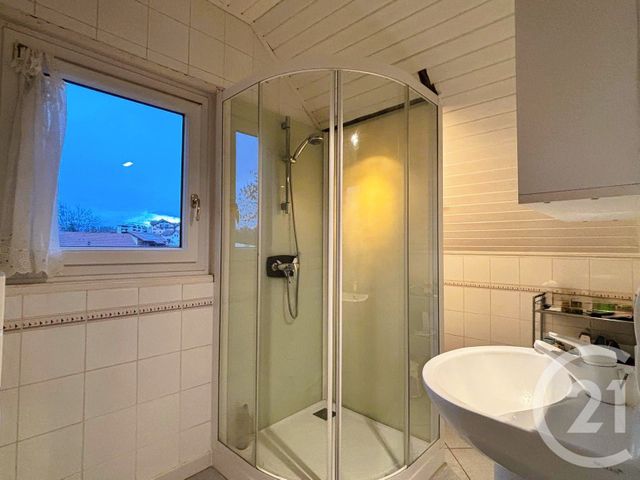 maison à vendre - 6 pièces - 139.56 m2 - ST JULIEN EN GENEVOIS - 74 - RHONE-ALPES - Century 21 Croisée Des Chemins