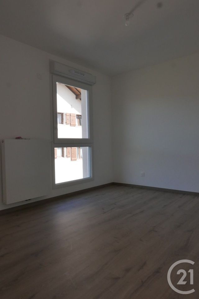 Appartement T2 à louer - 2 pièces - 45.44 m2 - CRUSEILLES - 74 - RHONE-ALPES - Century 21 Croisée Des Chemins