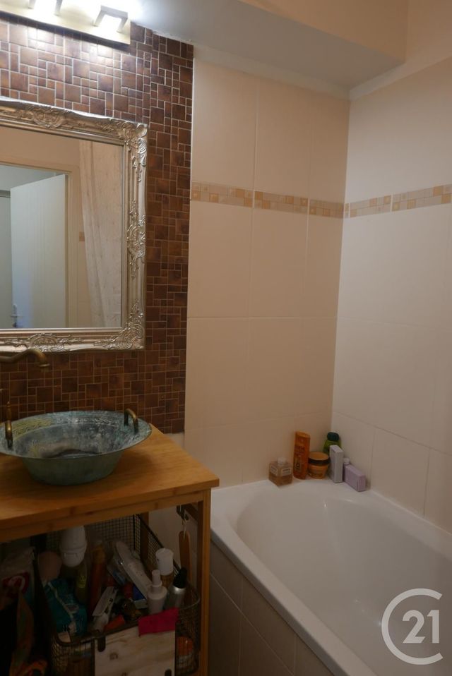 Appartement T2 à louer - 2 pièces - 44.94 m2 - COPPONEX - 74 - RHONE-ALPES - Century 21 Croisée Des Chemins