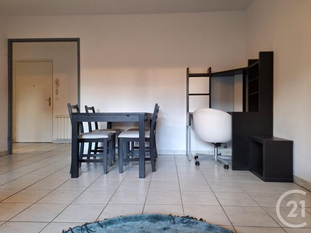 Appartement T2 à louer - 2 pièces - 52.64 m2 - VALLEIRY - 74 - RHONE-ALPES - Century 21 Croisée Des Chemins