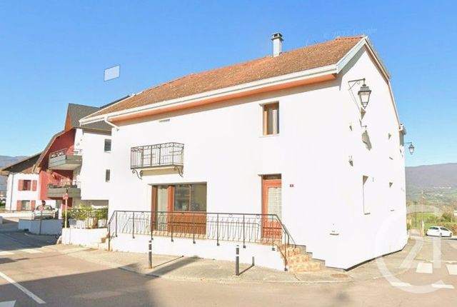 Appartement T3 à louer CHALLONGES