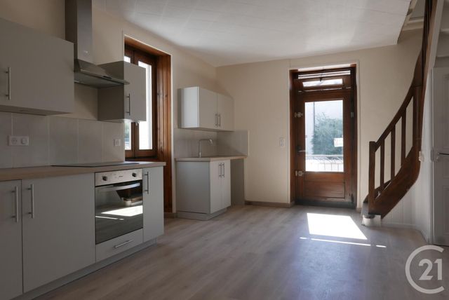 Appartement T3 à louer CHALLONGES