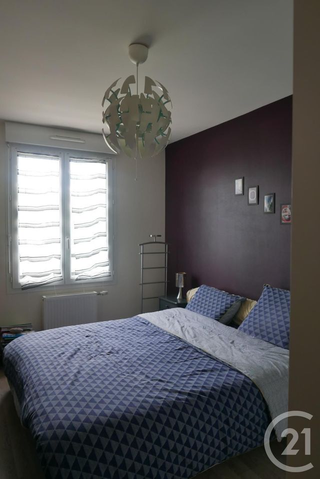 Appartement T3 à louer - 3 pièces - 64.9 m2 - CRUSEILLES - 74 - RHONE-ALPES - Century 21 Croisée Des Chemins