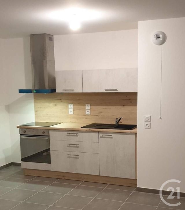 Appartement T2 à louer - 2 pièces - 49.25 m2 - ANNECY - 74 - RHONE-ALPES - Century 21 Croisée Des Chemins