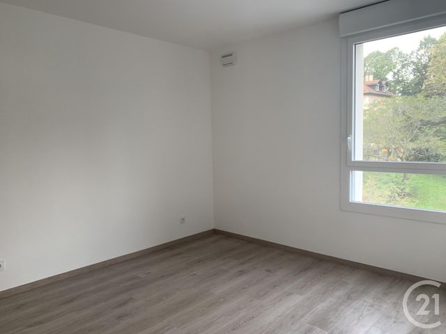 Appartement T2 à louer - 2 pièces - 49.25 m2 - ANNECY - 74 - RHONE-ALPES - Century 21 Croisée Des Chemins
