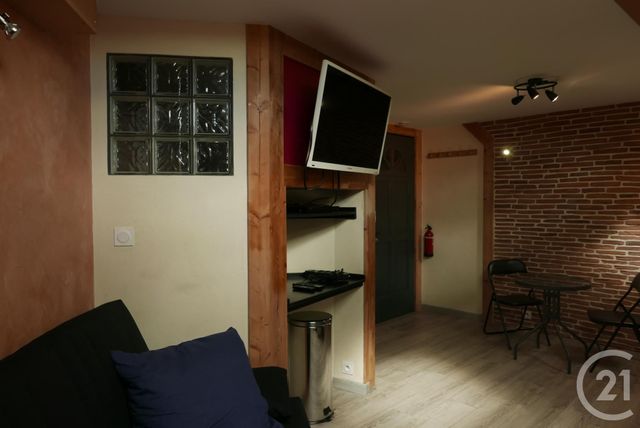 Appartement Studio à louer - 1 pièce - 17.49 m2 - CRUSEILLES - 74 - RHONE-ALPES - Century 21 Croisée Des Chemins