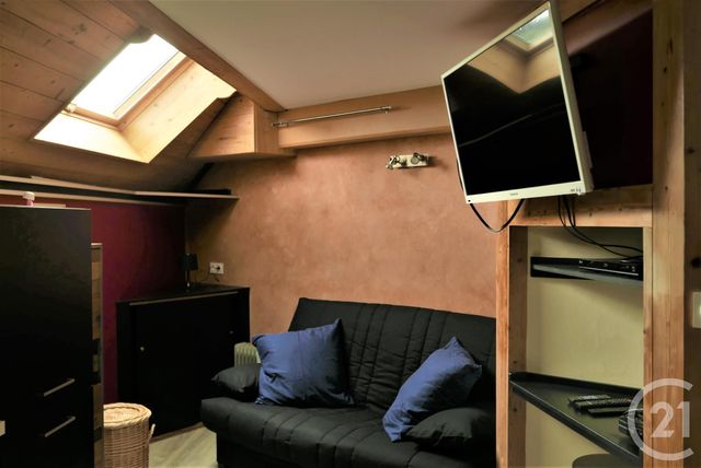 Appartement Studio à louer - 1 pièce - 17.49 m2 - CRUSEILLES - 74 - RHONE-ALPES - Century 21 Croisée Des Chemins