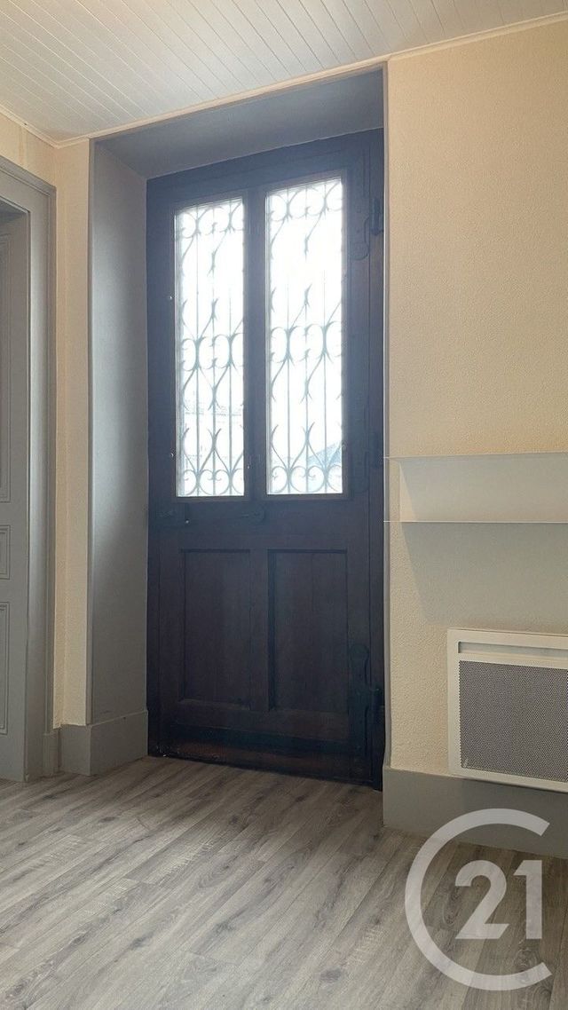 Appartement T2 à louer - 2 pièces - 42.71 m2 - CRUSEILLES - 74 - RHONE-ALPES - Century 21 Croisée Des Chemins