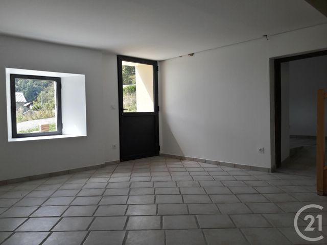 Appartement T3 à louer - 3 pièces - 65.85 m2 - LE SAPPEY - 74 - RHONE-ALPES - Century 21 Croisée Des Chemins