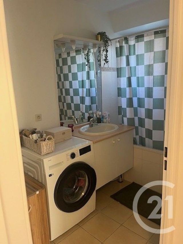 Appartement T3 à louer - 3 pièces - 60.17 m2 - COPPONEX - 74 - RHONE-ALPES - Century 21 Croisée Des Chemins