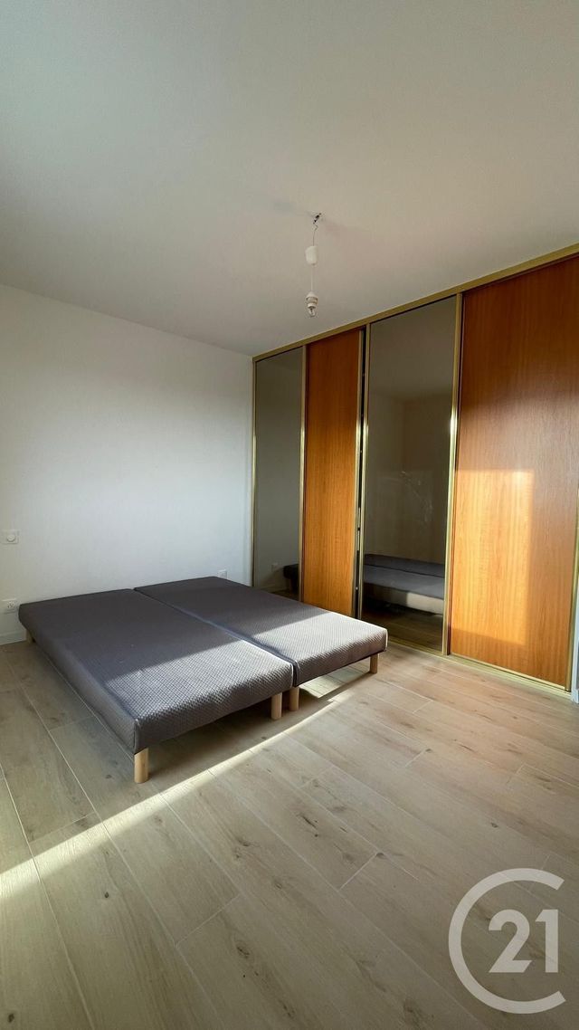 Appartement T2 à louer - 2 pièces - 46.63 m2 - CRUSEILLES - 74 - RHONE-ALPES - Century 21 Croisée Des Chemins