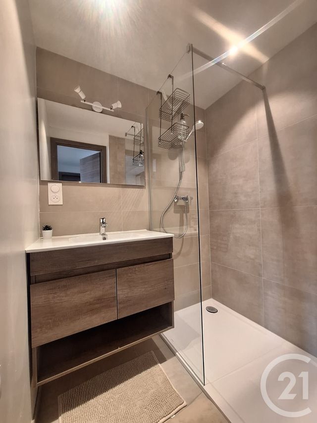 Appartement T2 à louer - 2 pièces - 35.37 m2 - CRUSEILLES - 74 - RHONE-ALPES - Century 21 Croisée Des Chemins
