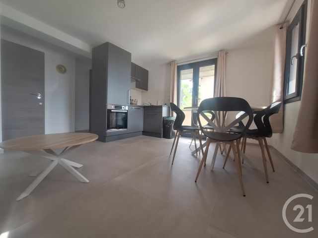 Appartement T2 à louer CRUSEILLES