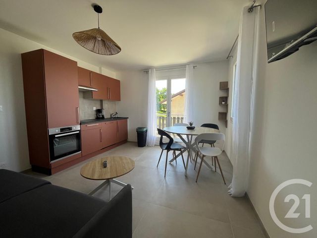 Appartement T3 à louer CRUSEILLES