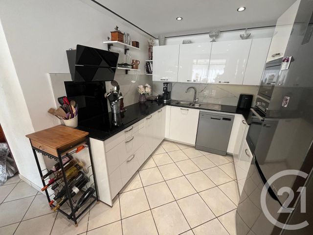 Appartement T3 à vendre - 3 pièces - 61.46 m2 - CHOISY - 74 - RHONE-ALPES - Century 21 Croisée Des Chemins