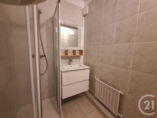 Appartement T2 à louer - 2 pièces - 37.86 m2 - ANNECY - 74 - RHONE-ALPES - Century 21 Croisée Des Chemins