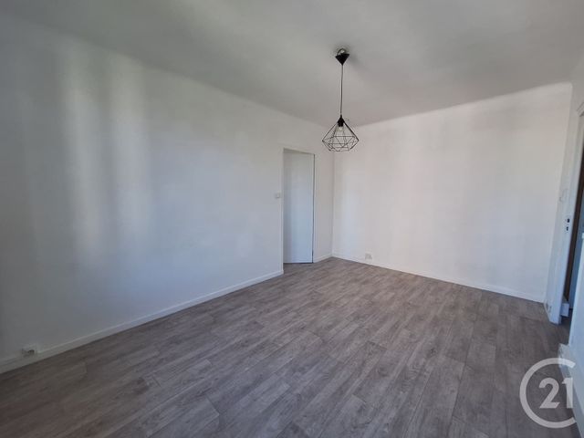Appartement T2 à louer - 2 pièces - 37.86 m2 - ANNECY - 74 - RHONE-ALPES - Century 21 Croisée Des Chemins