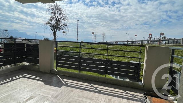 Appartement T3 à louer - 3 pièces - 71.08 m2 - VOVRAY EN BORNES - 74 - RHONE-ALPES - Century 21 Croisée Des Chemins