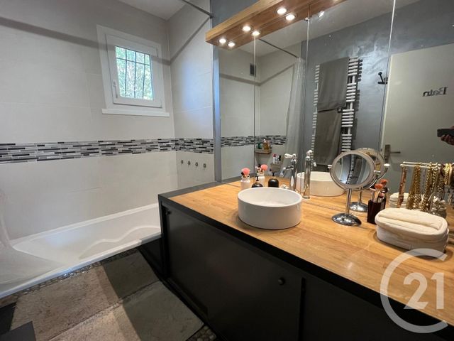 maison à vendre - 4 pièces - 104.0 m2 - CRUSEILLES - 74 - RHONE-ALPES - Century 21 Croisée Des Chemins