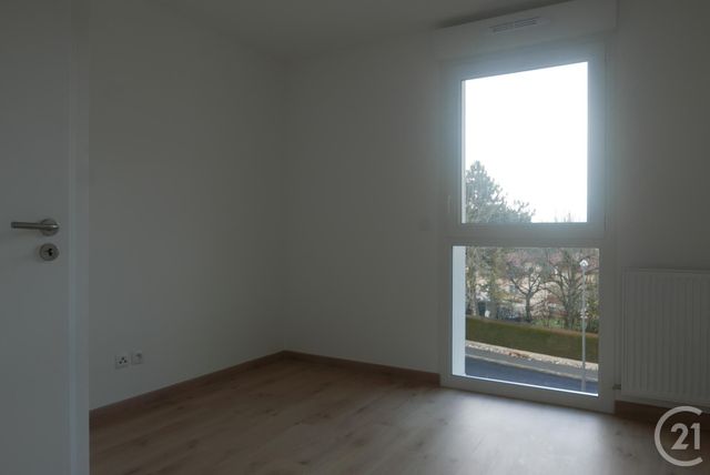 Appartement T2 à louer - 2 pièces - 44.16 m2 - CRUSEILLES - 74 - RHONE-ALPES - Century 21 Croisée Des Chemins