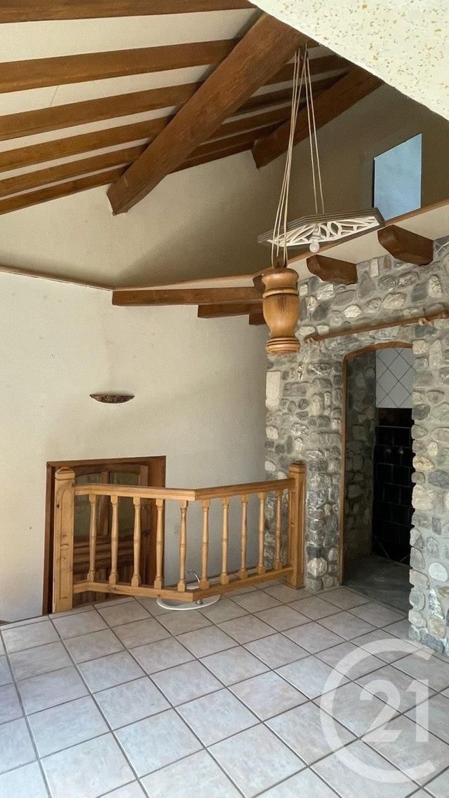 Appartement T3 à louer - 4 pièces - 134.58 m2 - DINGY EN VUACHE - 74 - RHONE-ALPES - Century 21 Croisée Des Chemins