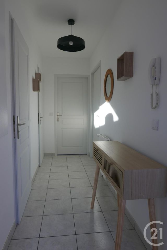 Appartement T2 à louer - 2 pièces - 38.05 m2 - CRUSEILLES - 74 - RHONE-ALPES - Century 21 Croisée Des Chemins