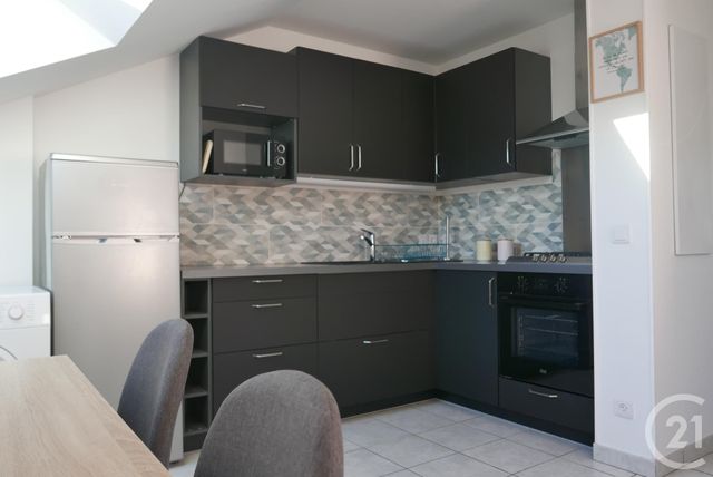 Appartement T2 à louer - 2 pièces - 38.05 m2 - CRUSEILLES - 74 - RHONE-ALPES - Century 21 Croisée Des Chemins
