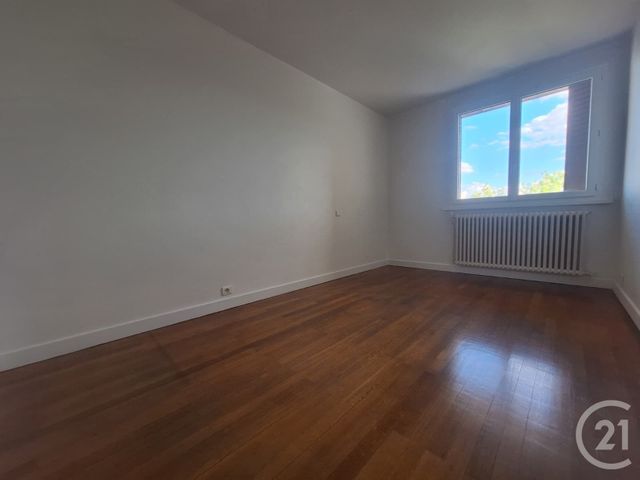 Appartement T3 à louer - 3 pièces - 69.68 m2 - ANNECY - 74 - RHONE-ALPES - Century 21 Croisée Des Chemins
