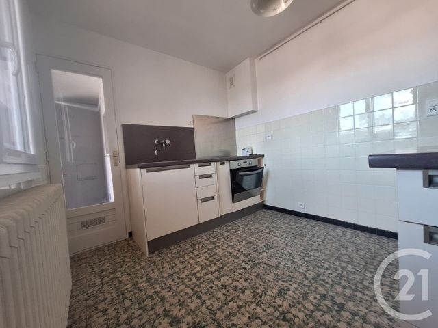Appartement T3 à louer - 3 pièces - 69.68 m2 - ANNECY - 74 - RHONE-ALPES - Century 21 Croisée Des Chemins