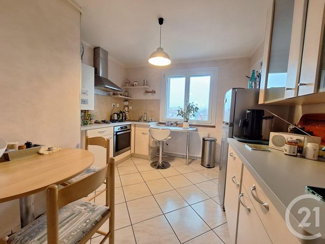 Appartement T3 à louer - 3 pièces - 52.9 m2 - ANNECY - 74 - RHONE-ALPES - Century 21 Croisée Des Chemins