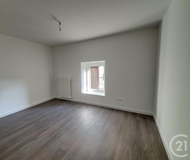 Appartement T4 à louer - 4 pièces - 102.09 m2 - CRUSEILLES - 74 - RHONE-ALPES - Century 21 Croisée Des Chemins