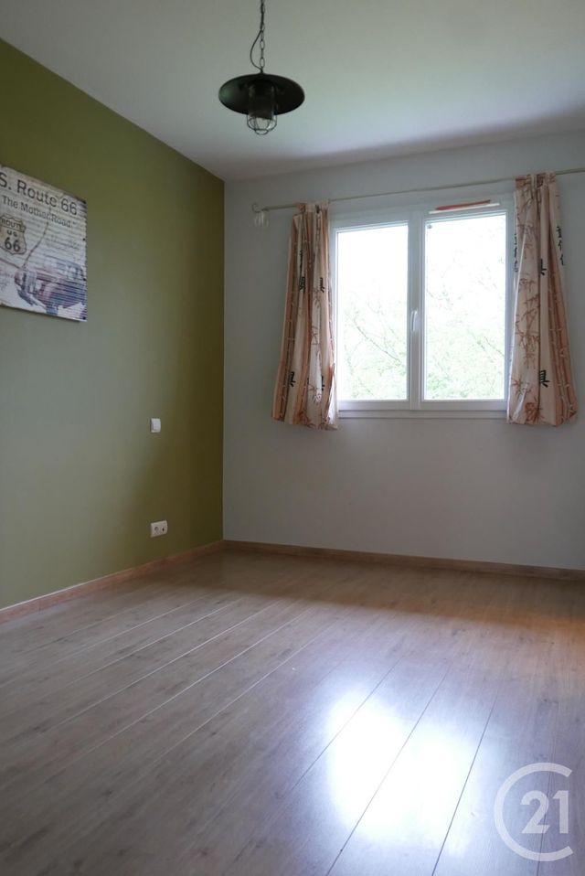maison à louer - 5 pièces - 97.89 m2 - CRUSEILLES - 74 - RHONE-ALPES - Century 21 Croisée Des Chemins