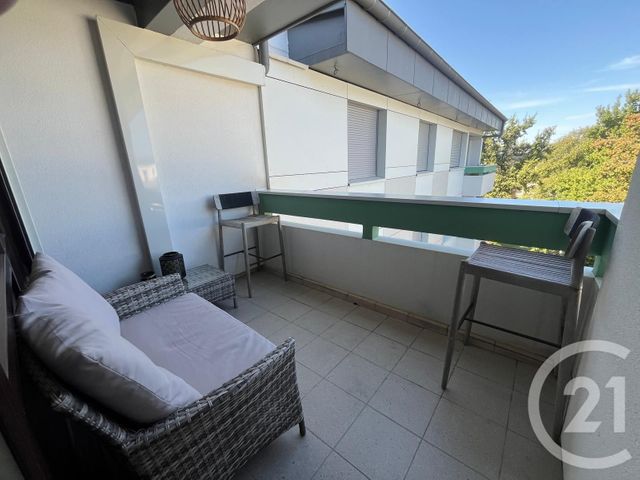 Appartement F3 à vendre - 3 pièces - 73.04 m2 - ST JULIEN EN GENEVOIS - 74 - RHONE-ALPES - Century 21 Croisée Des Chemins