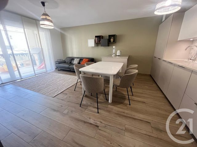 Appartement F3 à vendre - 3 pièces - 62.5 m2 - CRUSEILLES - 74 - RHONE-ALPES - Century 21 Croisée Des Chemins