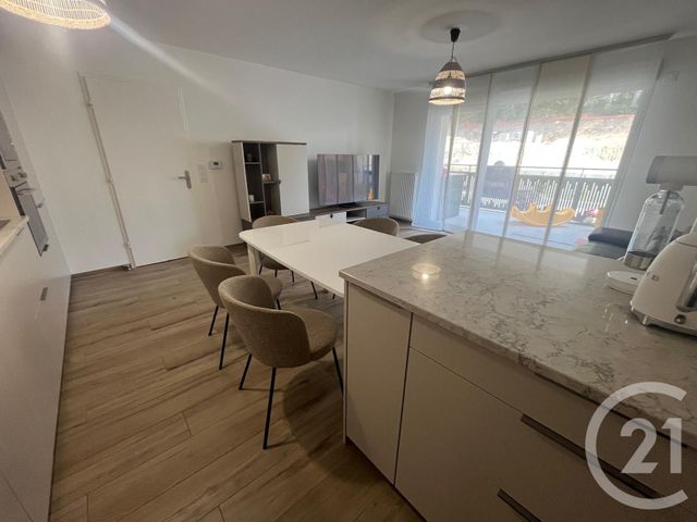 Appartement F3 à vendre - 3 pièces - 62.5 m2 - CRUSEILLES - 74 - RHONE-ALPES - Century 21 Croisée Des Chemins
