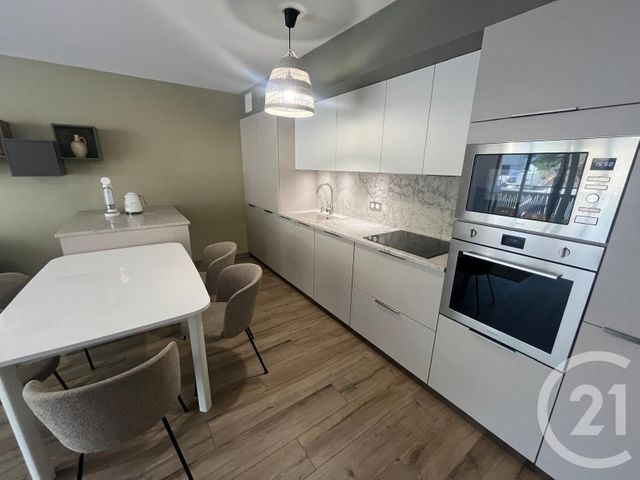 Appartement F3 à vendre - 3 pièces - 62.5 m2 - CRUSEILLES - 74 - RHONE-ALPES - Century 21 Croisée Des Chemins