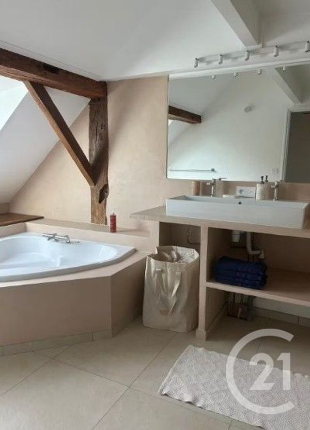 Appartement Duplex à louer - 4 pièces - 102.75 m2 - ANDILLY - 74 - RHONE-ALPES - Century 21 Croisée Des Chemins