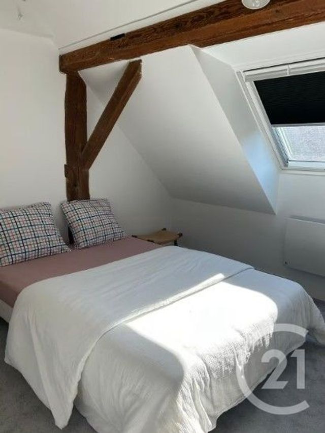 Appartement Duplex à louer - 4 pièces - 102.75 m2 - ANDILLY - 74 - RHONE-ALPES - Century 21 Croisée Des Chemins