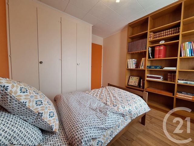 Appartement T4 à louer - 4 pièces - 81.98 m2 - CRUSEILLES - 74 - RHONE-ALPES - Century 21 Croisée Des Chemins
