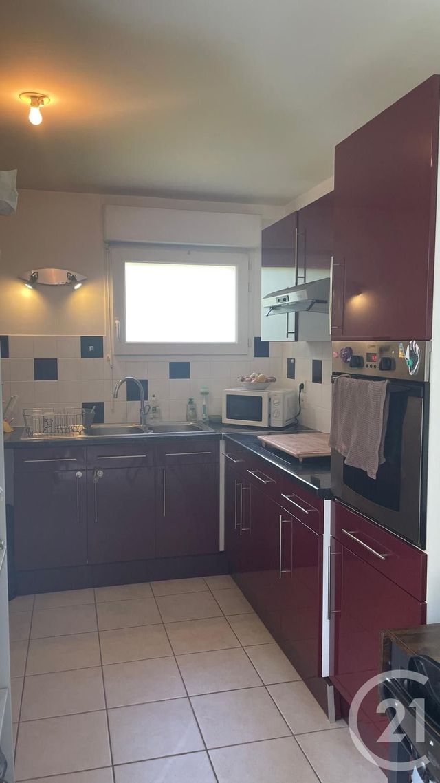 Appartement T3 à louer - 3 pièces - 60.52 m2 - COPPONEX - 74 - RHONE-ALPES - Century 21 Croisée Des Chemins